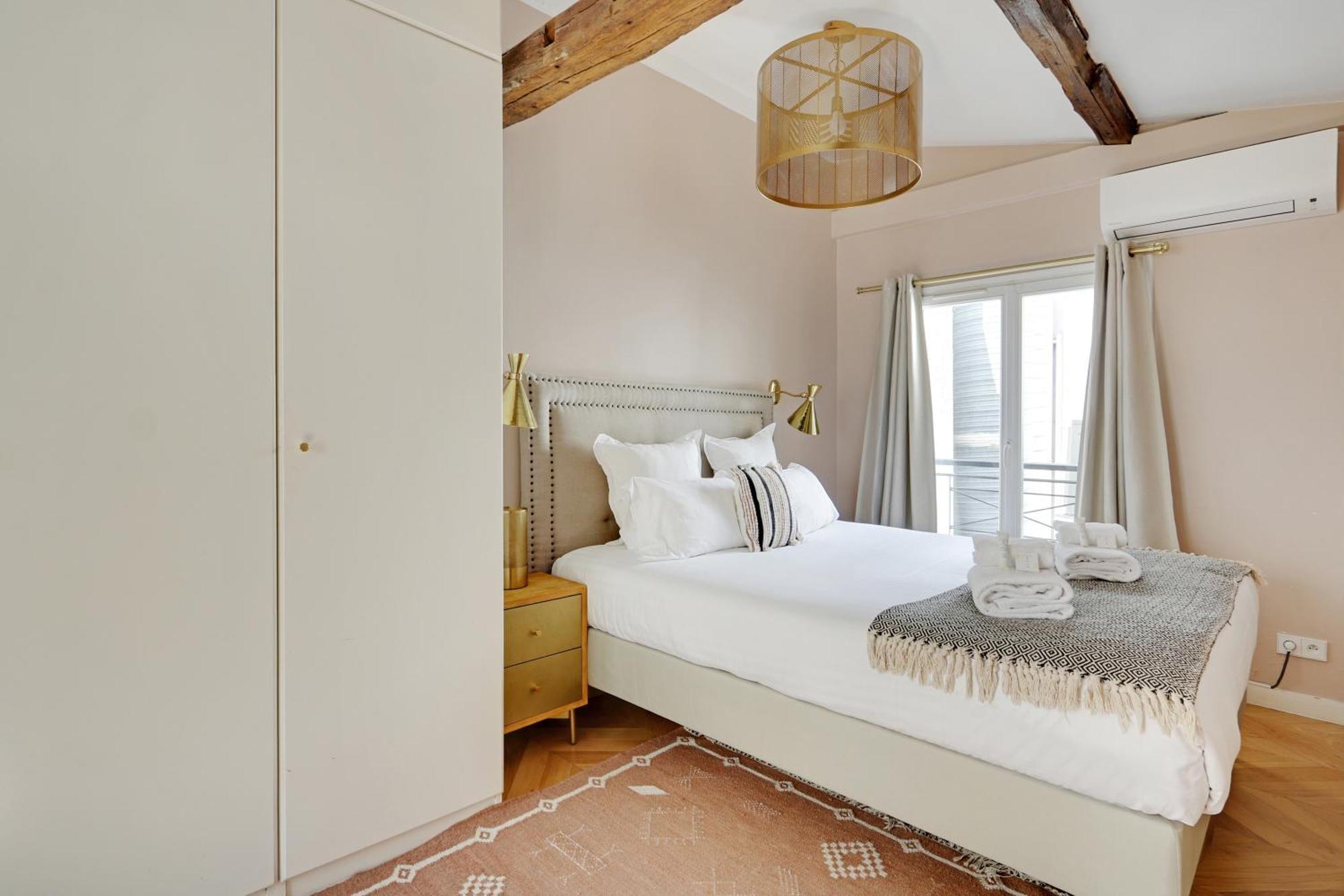 Pick A Flat'S Apartments In Opera Saint Lazarre - Rue De L'Isly Parigi Esterno foto