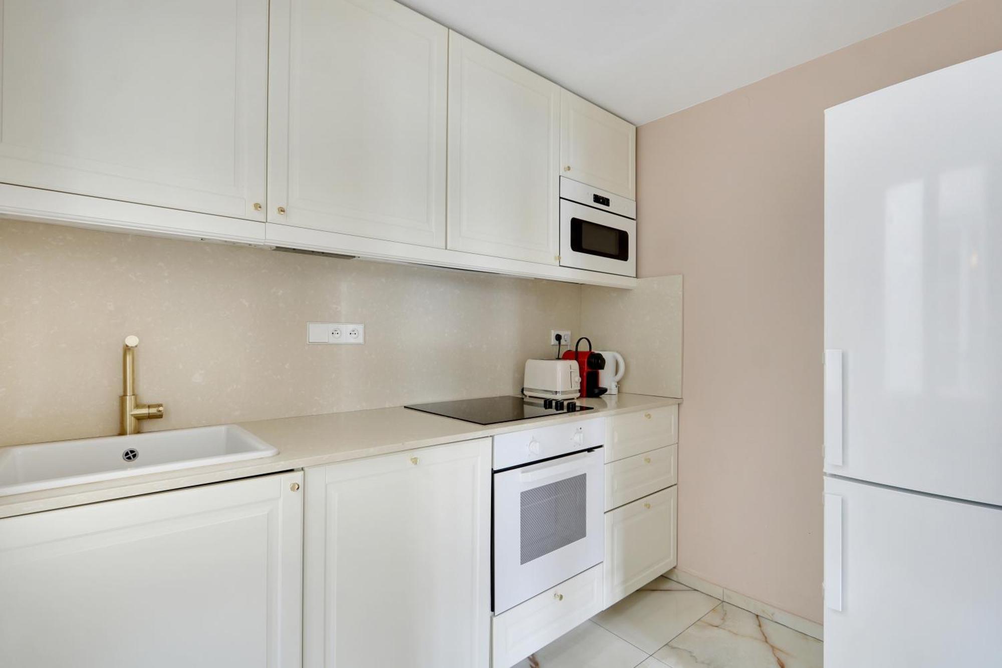 Pick A Flat'S Apartments In Opera Saint Lazarre - Rue De L'Isly Parigi Esterno foto